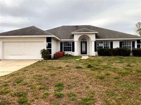 Foreclosed homes for sale in Florida .
